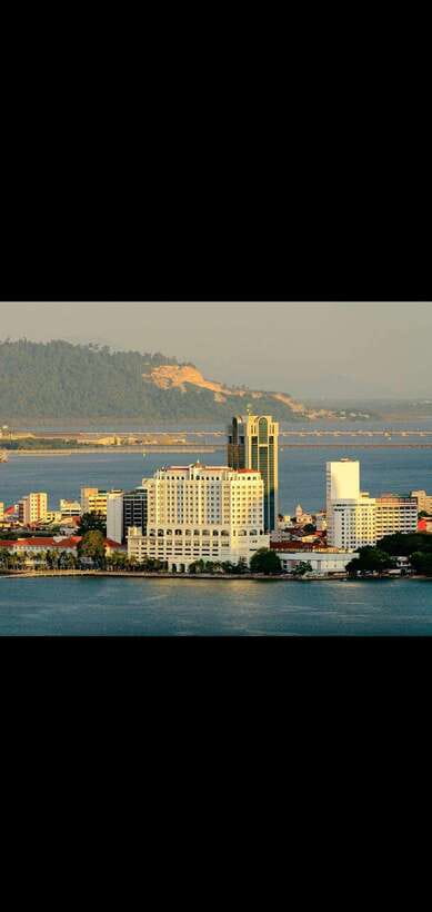 Penang: Shine Local Full Day Private tour 10-18pax(8Hours) - Buddhist temples and Penang’s local character