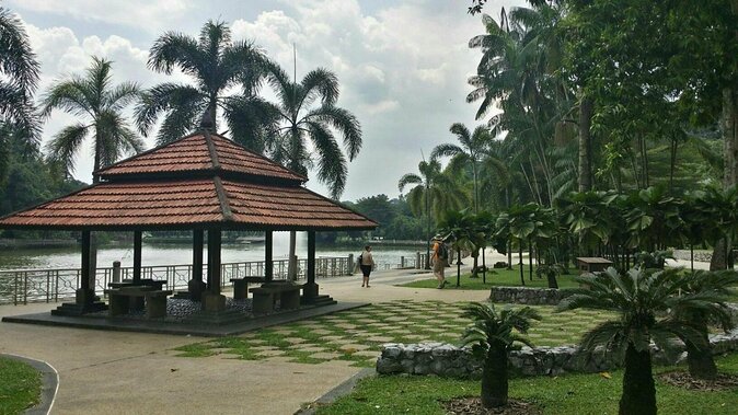 Perfect Night at Lake Symphony, The River of Life & Saloma Bridge - Key points to know before booking