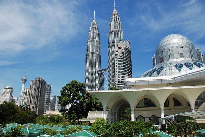 Petronas Twin Tower Entry (E-Ticket) With Skybridge Access - Key points about the Petronas Twin Towers visit