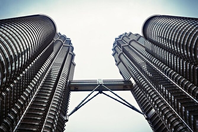 Petronas Twin Tower Entry (E-Ticket) With Skybridge Access - The Petronas Skybridge on floors 41 and 42