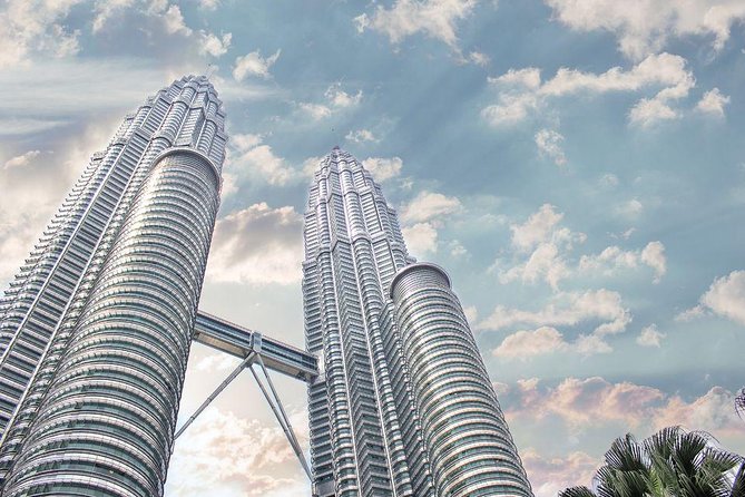 Petronas Twin Towers & Kuala Lumpur Tower Observation Deck Ticket - KL Tower and its higher city view