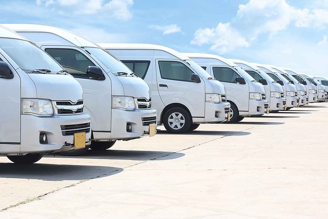 Private Arrival Transfer : Kuching International Airport (Sarawak) to Hotel - Finding the Representative at Kuching Airport
