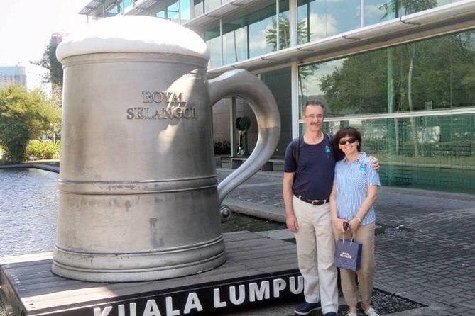 Private Full Day Kuala Lumpur City Tour with the Batu Caves - Istana Negara and Malaysia’s royal identity