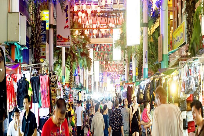 Private Half-Day Batu Caves and Cutural Tour in Kuala Lumpur - Central Market and the final chance to shop