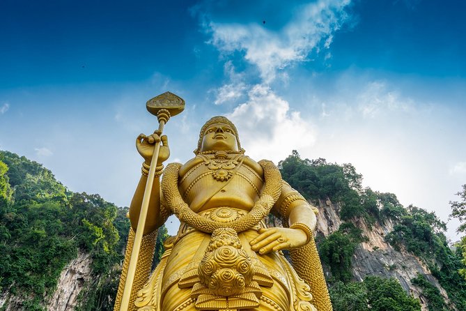 Private Half-Day Kuala Lumpur Culture And Communities Exploration Tour - Batu Caves: the strongest stop on the route