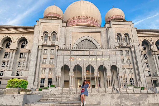 Private Half Day Putrajaya Tour with Lake Cruise Experience - Perdana Putra and Malaysia’s working government