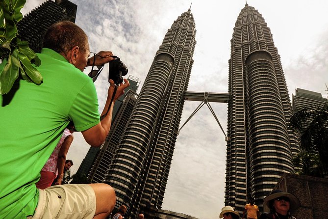 Private Kuala Lumpur City Tour With Petronas Tower & Local Dinner - Key points to know before booking