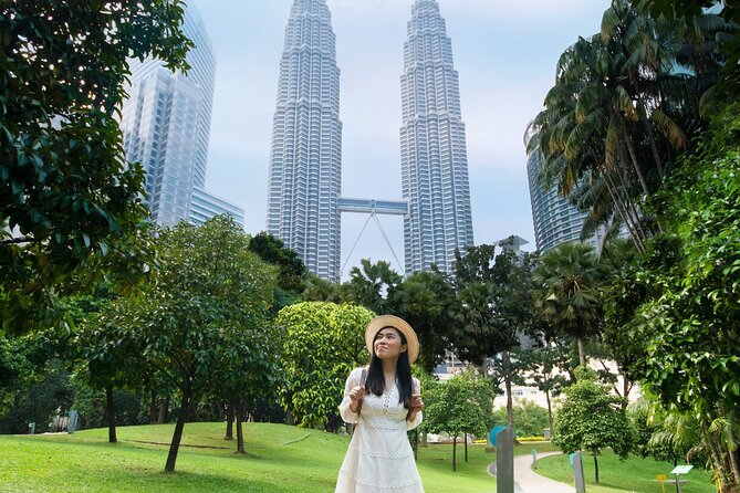 Private Kuala Lumpur Photoshoot Outside Petronas Tower - Key Points Before You Book