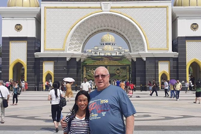 Private Layover Tour from Airport : Best of Kuala Lumpur - National Mosque and Kuala Lumpur Railway Station