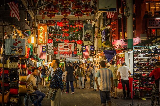 Private Night Tour : Kuala Lumpur Heritage Under The Lights - Chinatown after dark: shopping, bargaining, and dinner
