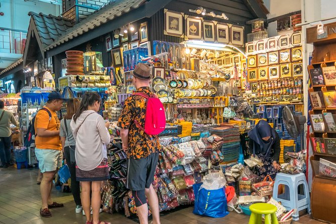 Private Night Tour: Petronas Twin Tower And Shopping - Dataran Merdeka: colonial buildings after dark