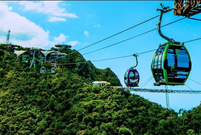 Private One Day Highlights Langkawi Tour Including Cable Car And Sky Bridge - Oriental Village, SkyDome, and SkyRex