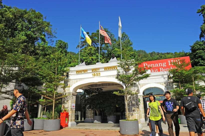 Private Penang City Tour with Kek Lok Si Temple - Who will enjoy this half-day tour?