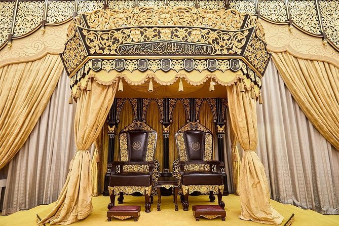 Private Tour : Discover the History, Heritage & Culture of Malaysia - The Royal Museum: palace life in a 30-minute visit