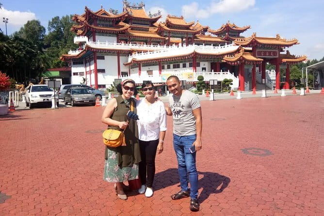 Private Tour Guide Service with Van Transportation at Kuala Lumpur - Price, inclusions, and extra costs