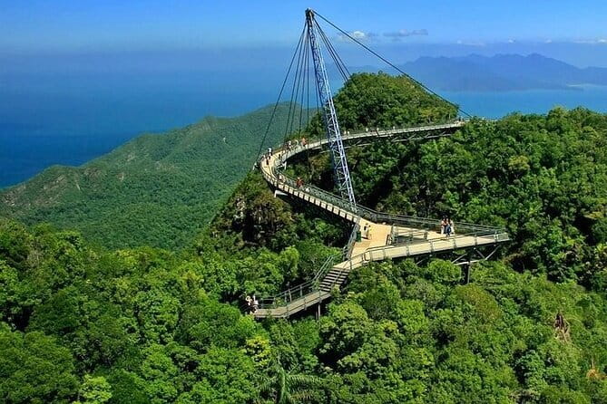 Private Tour In Langkawi With Sky Bridge And Langkawi Cable Car - Oriental Village, Sky Rex, and Sky Dome