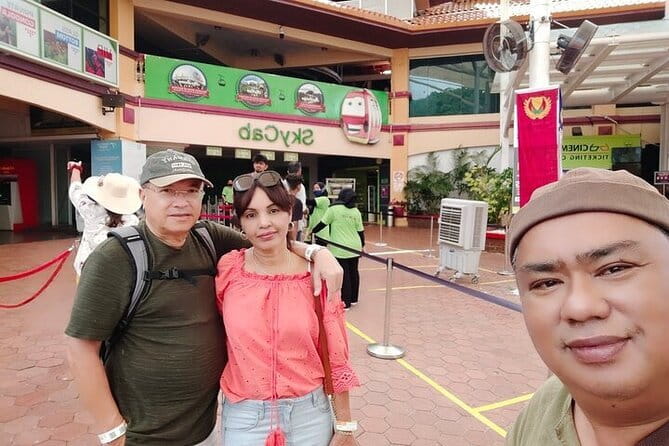 Private Tour In Langkawi With Sky Bridge And Langkawi Cable Car - Reaching the Sky Bridge from the top station