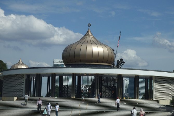Private Tour : Kuala Lumpur Excursion with Petronas Entry Tickets - Port Klang - Independence Square and Kuala Lumpur’s older face