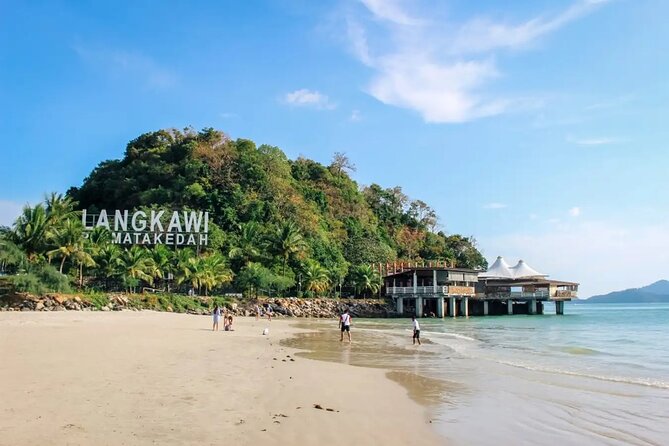 Private Tour : Langkawi Half Day City Exploration - Eagle Square: the island’s big symbol