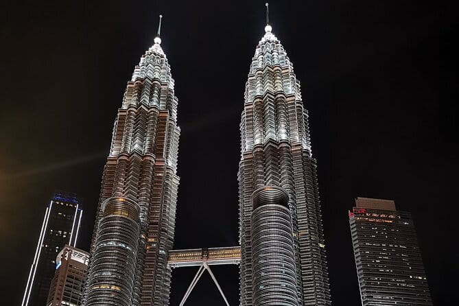 Private Tour to Kuala Lumpur and Exploring Batu Caves Selangor - The King’s Palace and Malaysia’s Royal Image