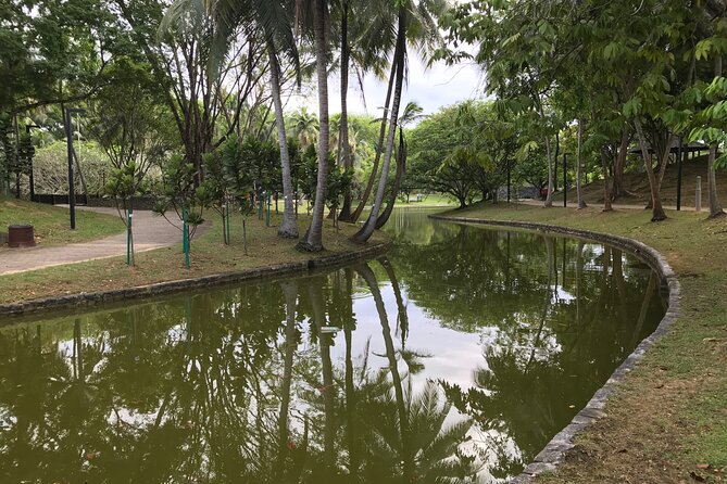 Private Walking Tour of the Shah Alam Lake Gardens with Pick Up and Lunch - Walking the first half of Taman Tasik