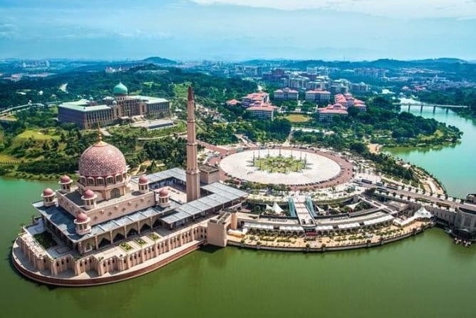Putrajaya and Agricultural Heritage Park Tour - Key points at a glance