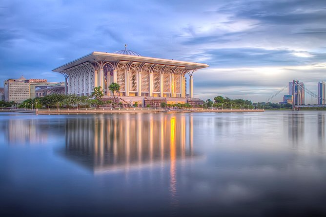 Putrajaya City & Bridges Tour with Batu Caves & Lunch - Millennium Monument and the Waterfront