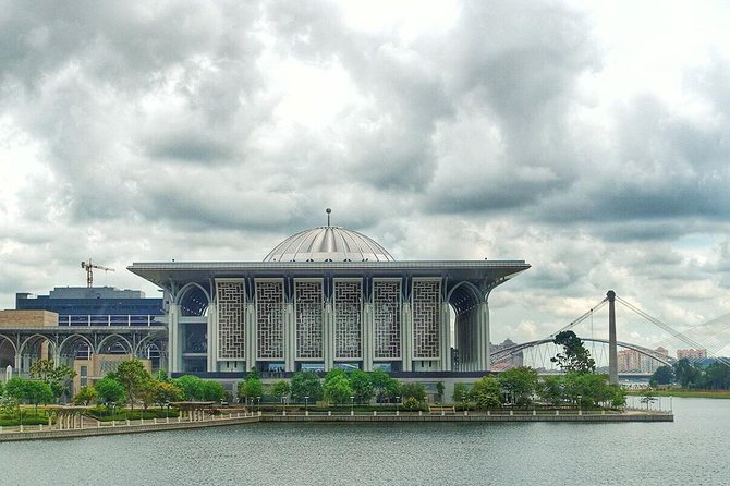 Putrajaya City Tour - Why Putrajaya deserves a half-day