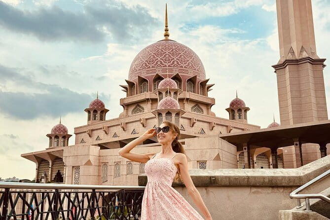 Putrajaya Private Tour with Guide - Why Putrajaya works well as a half-day trip
