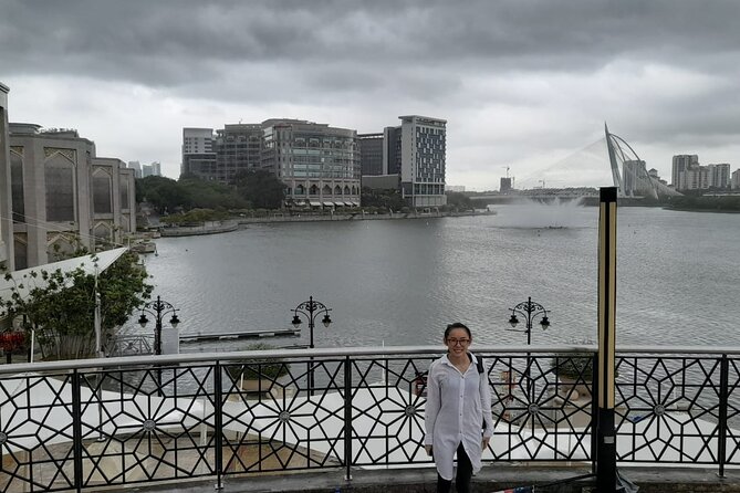 Putrajaya Tour From Kuala Lumpur - The Iron Mosque and modern Islamic design
