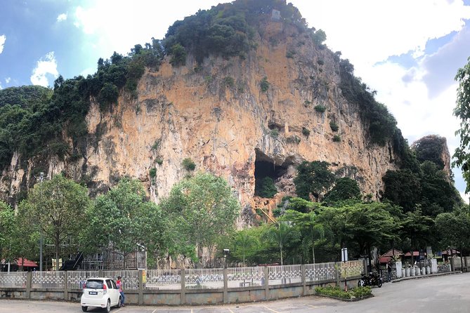 Rock Climbing guiding, top rope climbing includes full climbing gears and shoe. - Gear, shoes, and safety support