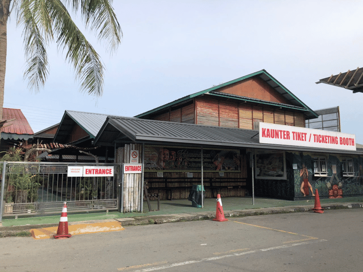 Sabah : Koisaan Cultural Village - Walking Through the 11 Cultural Houses