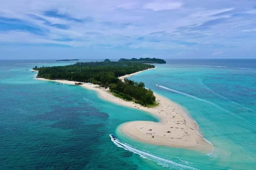 Sabah: Mantanani Island Day Tour with Lunch - Key Things to Know Before You Book