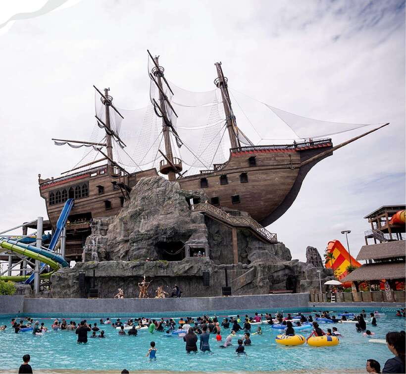 Selangor: SplashMania at Gamuda Cove - Choosing between slides, rivers, and pools