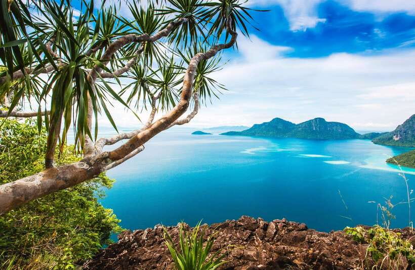 Semporna: Bohey 3 Islands Hike, Snorkel/Dive Tour with Lunch - From Semporna Jetty to Tun Sakaran Marine Park