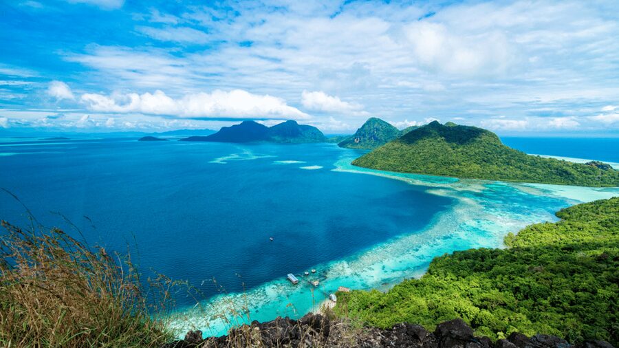 Semporna : Island Hopping Semporna Adventure - Lunch and the practical limits of a packed meal