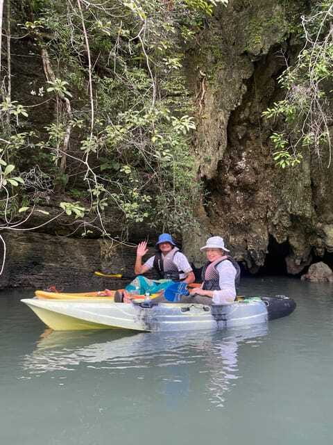 Small Group, Big Heart: Kilim Karst Mangrove Kayak Adventure - What the guide adds to the paddle