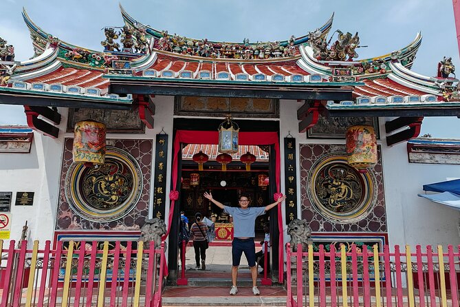 Small Group Melaka Flavours Food and Culture Tour - Jonker Street and home-style Melakan food