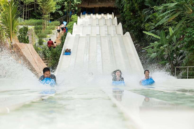 Sunway Lagoon Theme Park with Round-Trip Transfer - Who will enjoy this day most