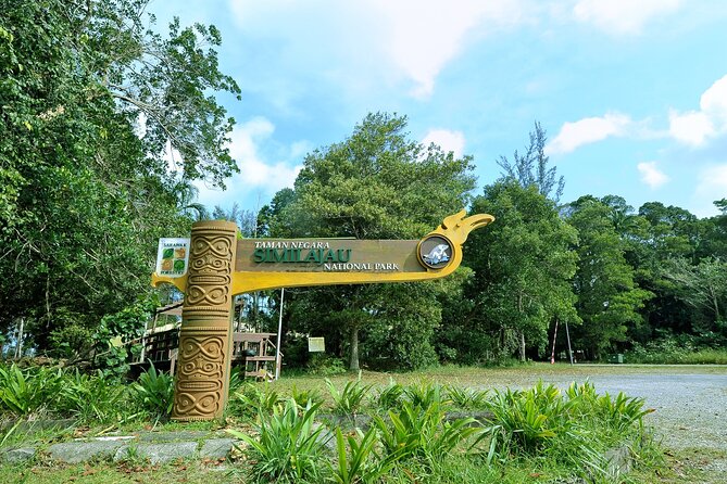 Taman Negara Day Trip from Kuala Lumpur with Lunch - Meeting Orang Asli families in the forest