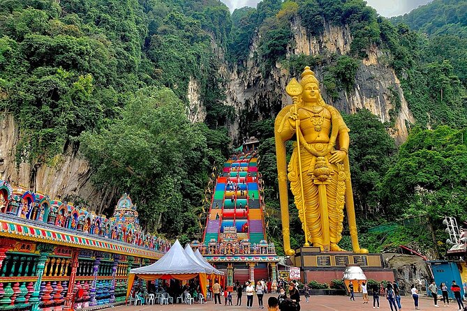 Ten Wonders Of Kuala Lumpur Shared Tour - Batu Caves: the morning’s biggest visual reward