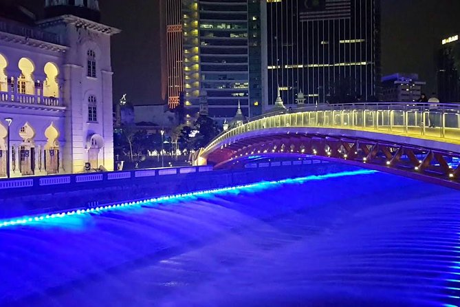 The River Of Life With Kuala Lumpur City Tour - Muzium Negara and the Lake Gardens