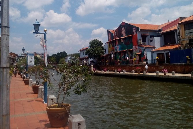 Treasures Of The Far East-Malacca, Museum, Trishaw Ride(Private) - Stadthuys, Christ Church, and the old fortress