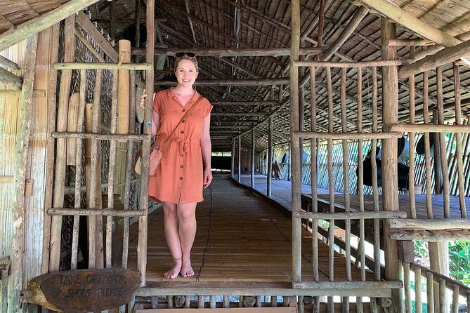 Tuaran Market, Temple, Bridge & Rungus Longhouse fr Kota Kinabalu - Tuaran Town and the first pagoda view