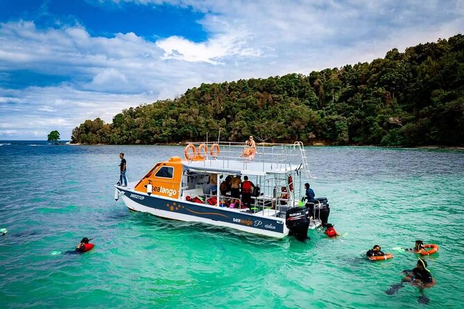 Tunku Abdul Rahman Park 2 Islands Hopping Tour from Kota Kinabalu - The 8:30 a.m. pickup and boat transfer