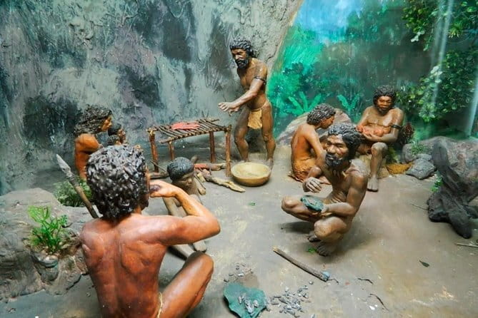 UNESCO Archaeological Heritage Of The Lenggong Valley from Ipoh - Four hours among caves and excavation sites